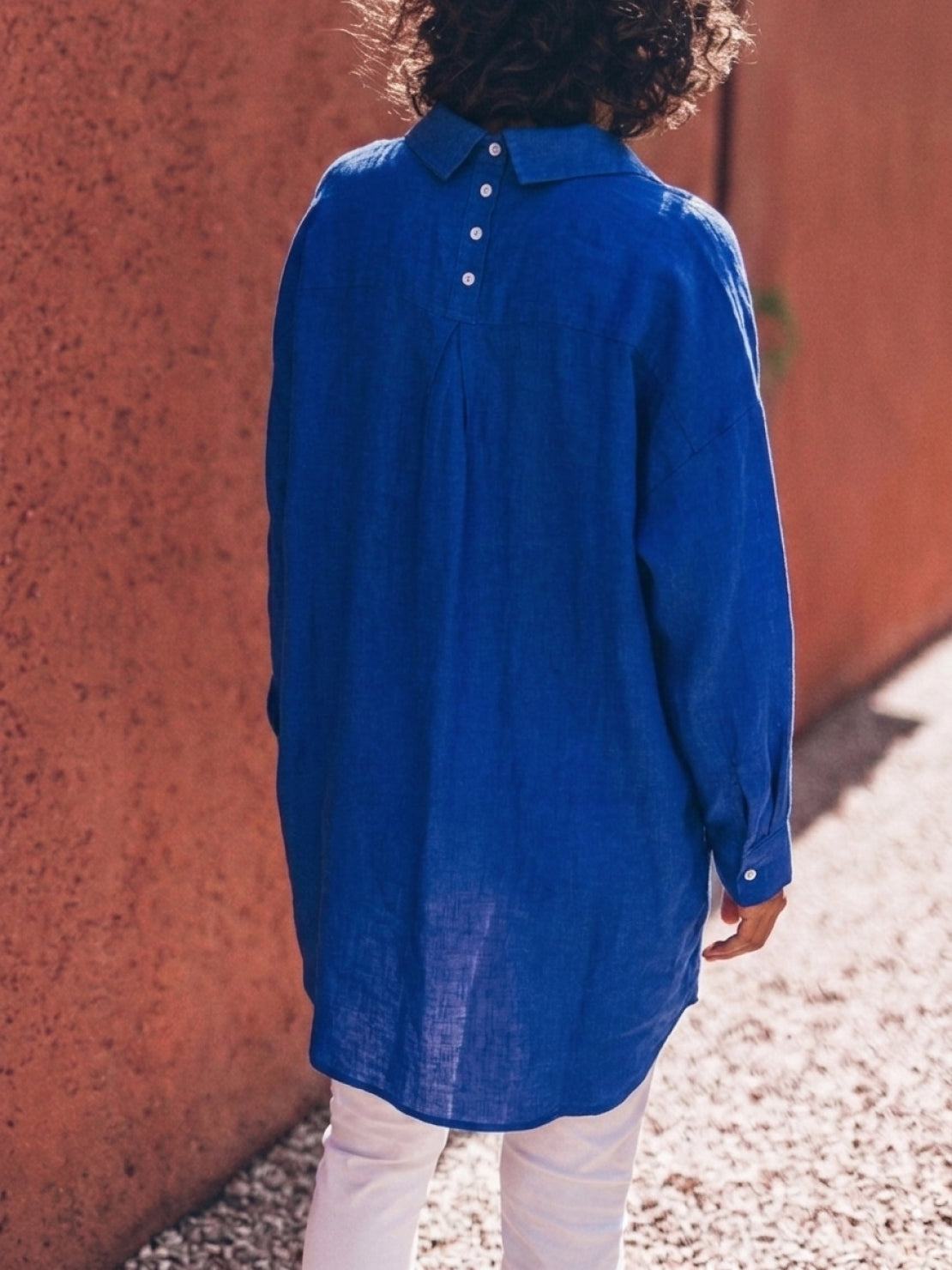 Signature Relaxed Button-Up Shirt