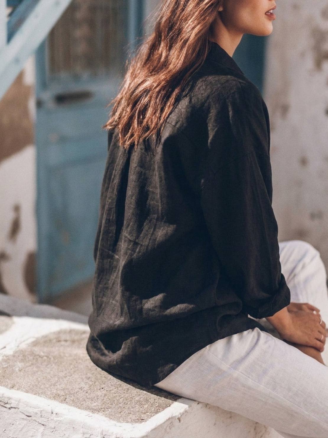 Signature Relaxed Button-Up Shirt